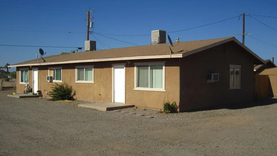 10340 E Vernon Avenue, 1 in Blythe